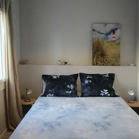 Le Petit Chenac Apartmán *